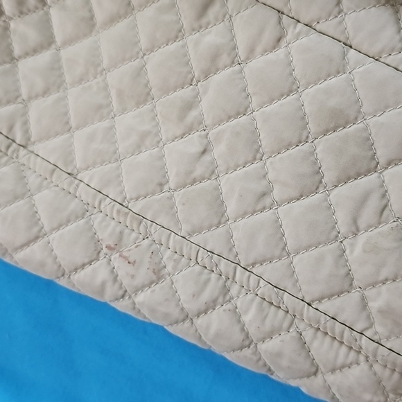 Platinum Utex Quilted Jacket, Size Large - Picture 6 of 11